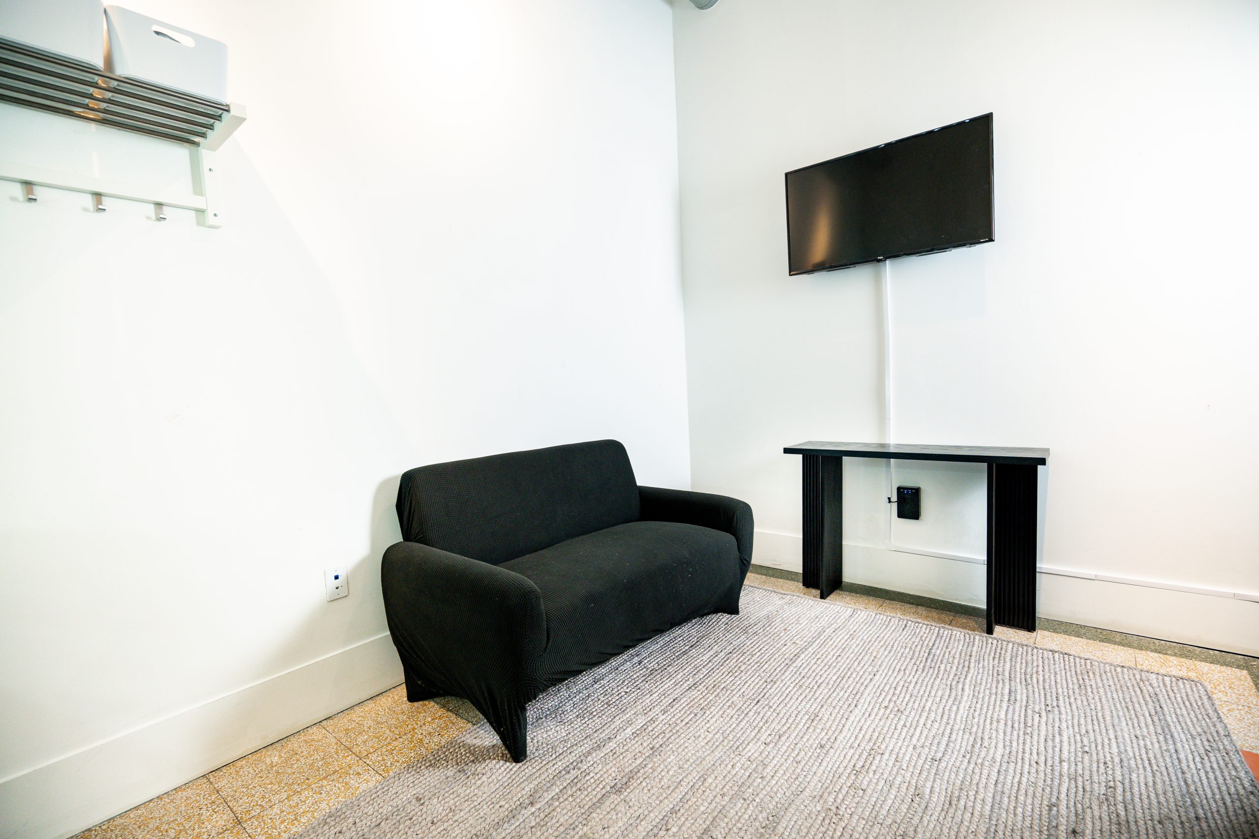 Photography Studio Rental Pittsburgh - StudioME Productions