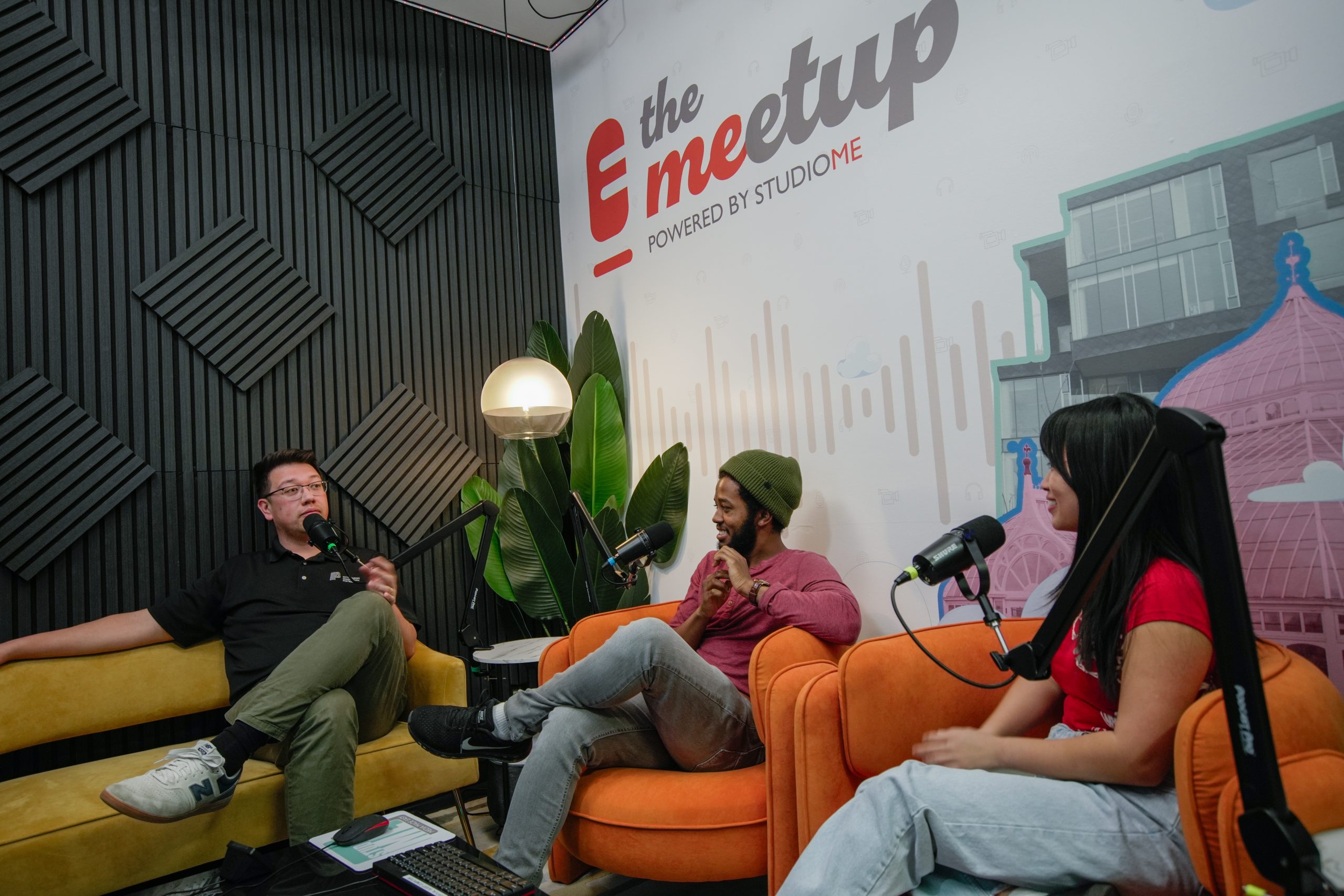 Podcast Studio Rental Pittsburgh - StudioME Productions