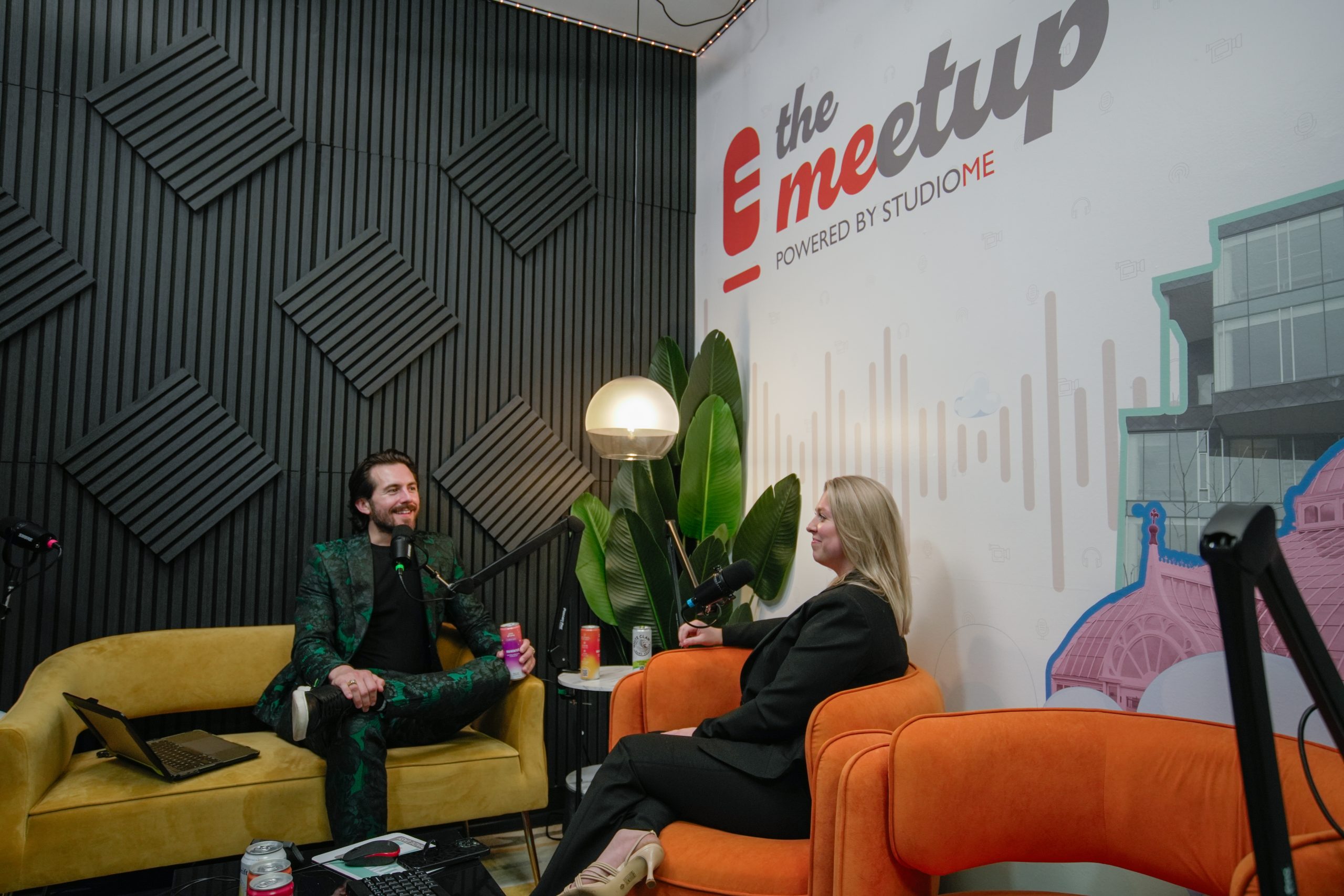 Podcast Studio Rental Pittsburgh - StudioME Productions