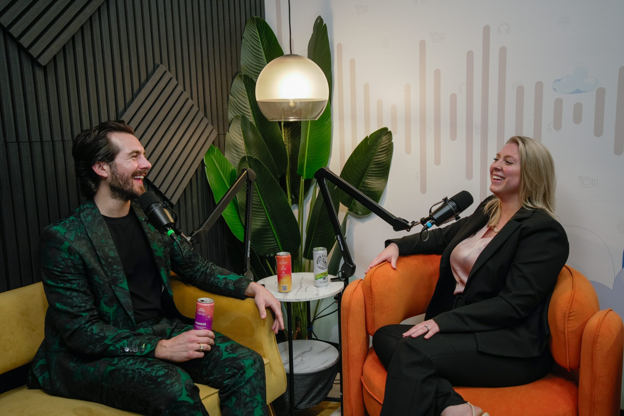 Podcast Studio Rental Pittsburgh - StudioME Productions